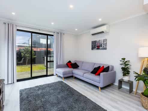 8 Gloaming Lane, Wallaceville