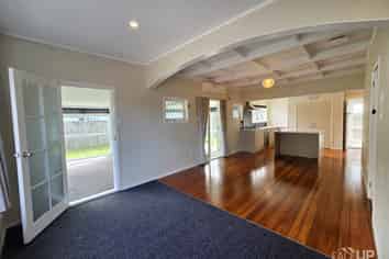 1/16 Northcote Road, Takapuna