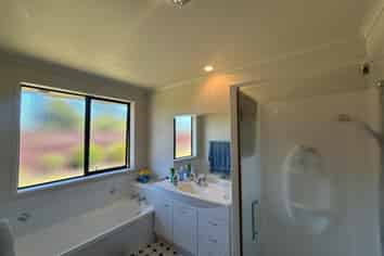 25 Parkwood Place, Papamoa