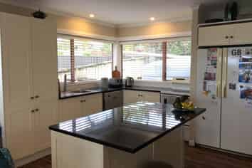 70 Beachlands Road, Beachlands