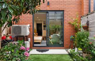 10/10 Yeovil Road, Te Atatu Peninsula