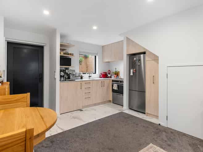 10/10 Yeovil Road, Te Atatu Peninsula