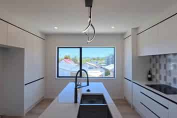 C/7 Titirangi Road, New Lynn