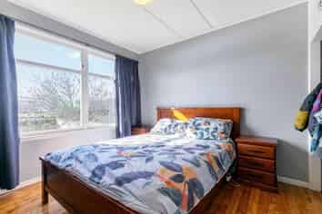  2/276 Rosebank Road, Avondale