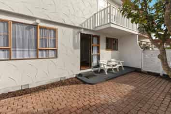 1/815 High Street, Boulcott