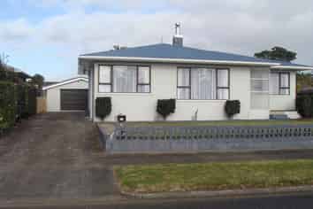 17 Hume Street, Waitara