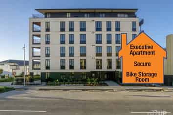 305/2 Launch Road, Hobsonville