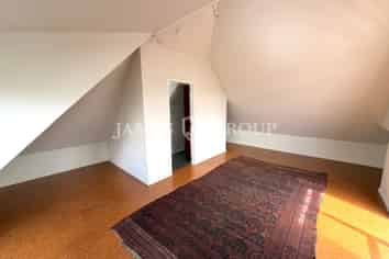 RARE STUDIO SPACE WITH DECK