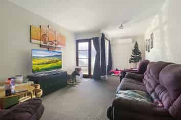 3/300 Hastings Street South, Hastings