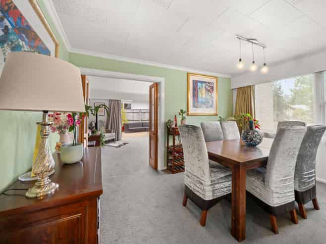 17 Plunket Street, Masterton