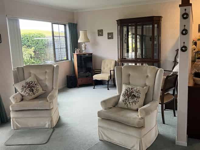 5 Lakeridge Close, Rangatira Park