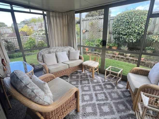 5 Lakeridge Close, Rangatira Park