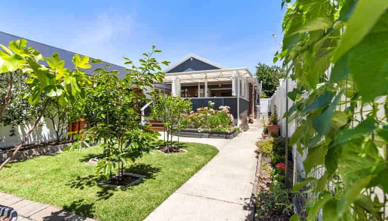 2/15 Cornwall Park Avenue, Epsom