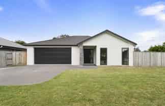 61 Wilson Street, Bulls