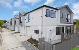 8/71 Wintere Road, Papatoetoe