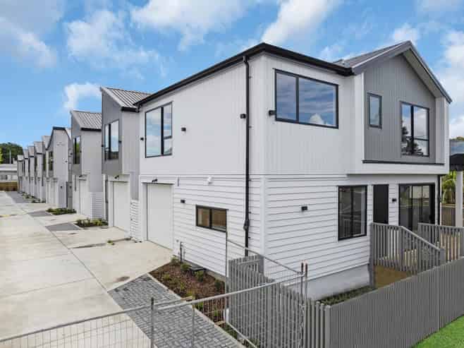 8/71 Wintere Road, Papatoetoe