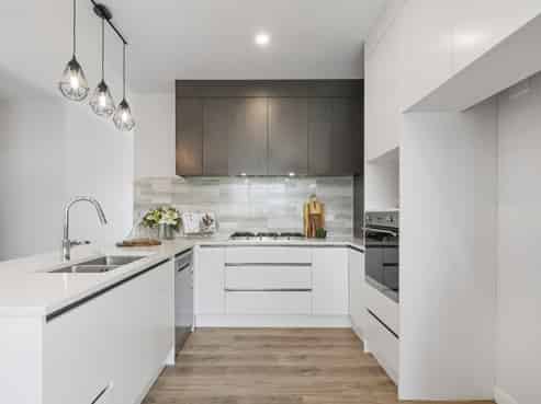 9 Survila Street, Takanini