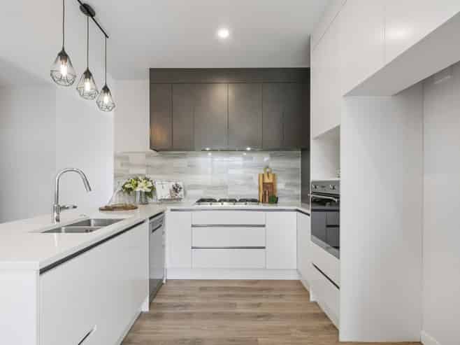 9 Survila Street, Takanini