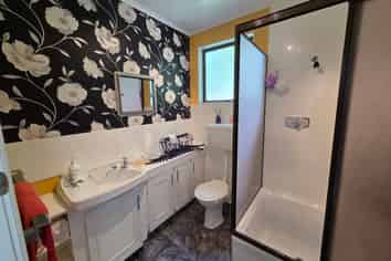 90 Salcombe Street, Kaitangata