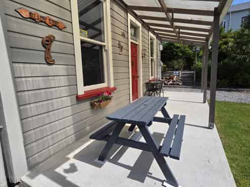 90 Salcombe Street, Kaitangata