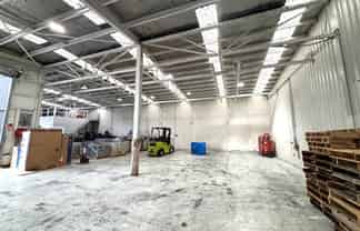 Practical warehouse in Papakura