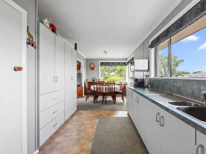 38 Alabama Road, Redwoodtown