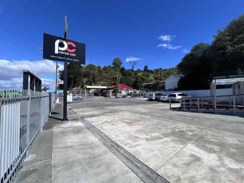 High-profile yard and office opportunity