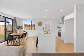 14 Hunt Road, Rolleston