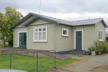  10 Hessey St, Masterton