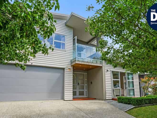 6 Tuatini Place, Long Bay