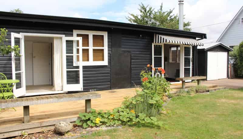 15a Sunset Street, Hilltop