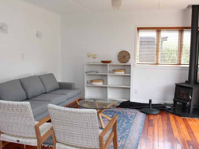 15a Sunset Street, Hilltop