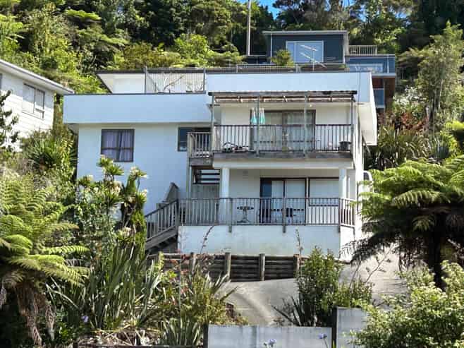 4 Coutts Ave, Paihia