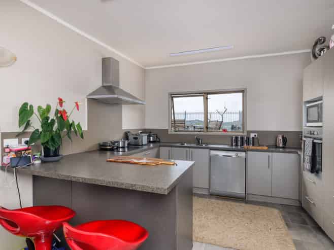 4 Coutts Ave, Paihia