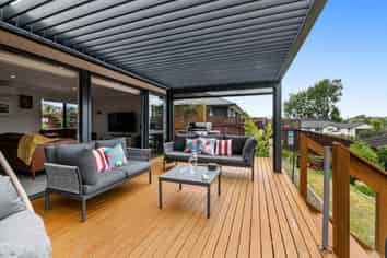 13 Porokaiwhiri Avenue, Helensville