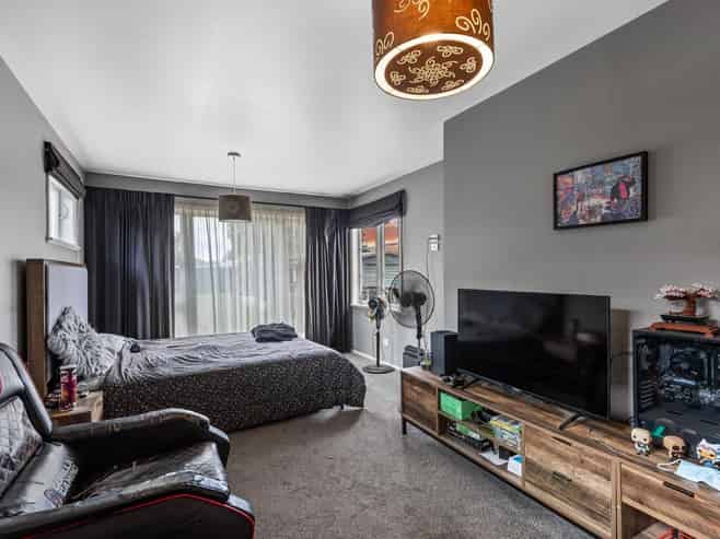 69 Taikata Road, Te Atatu Peninsula