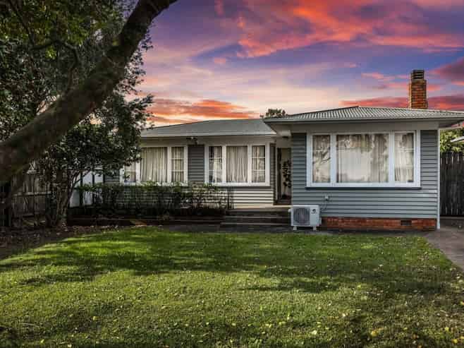 69 Taikata Road, Te Atatu Peninsula