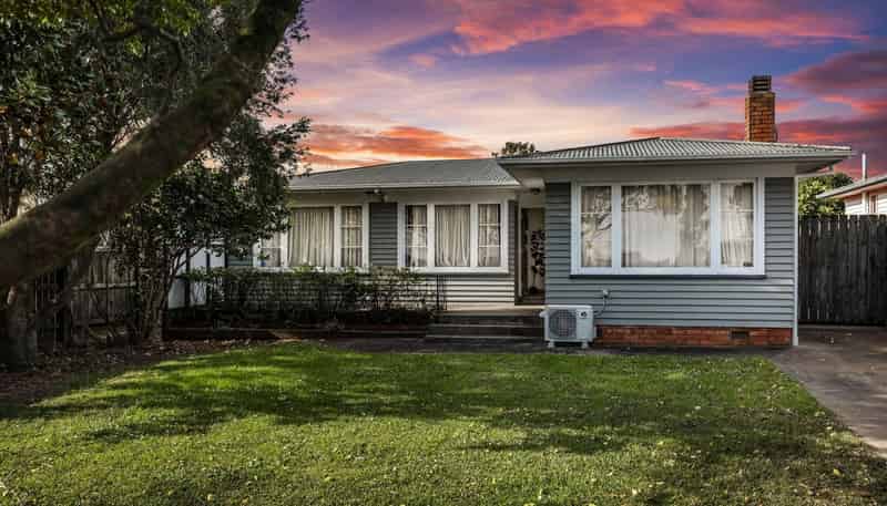69 Taikata Road, Te Atatu Peninsula