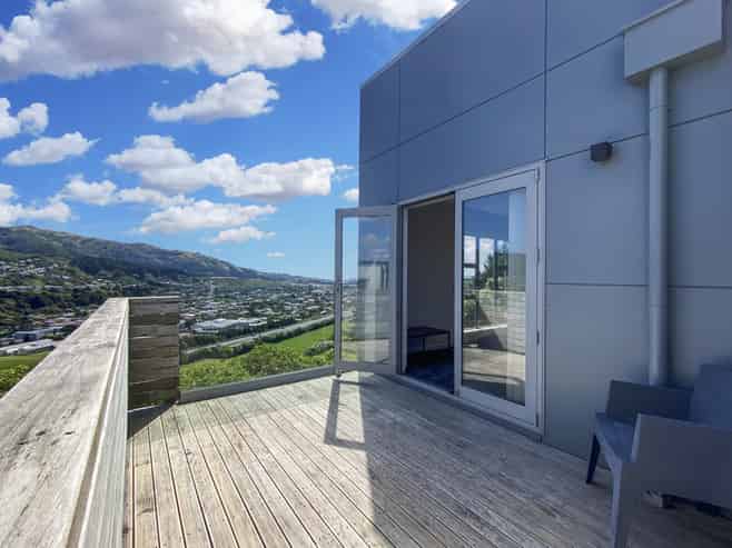 98A Woodman Drive, Tawa