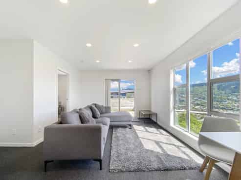 98A Woodman Drive, Tawa