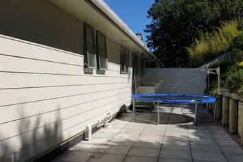 17 Makiri Street, Helensville