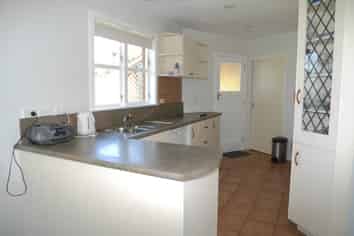 6 Rosetta Rd, Raumati South