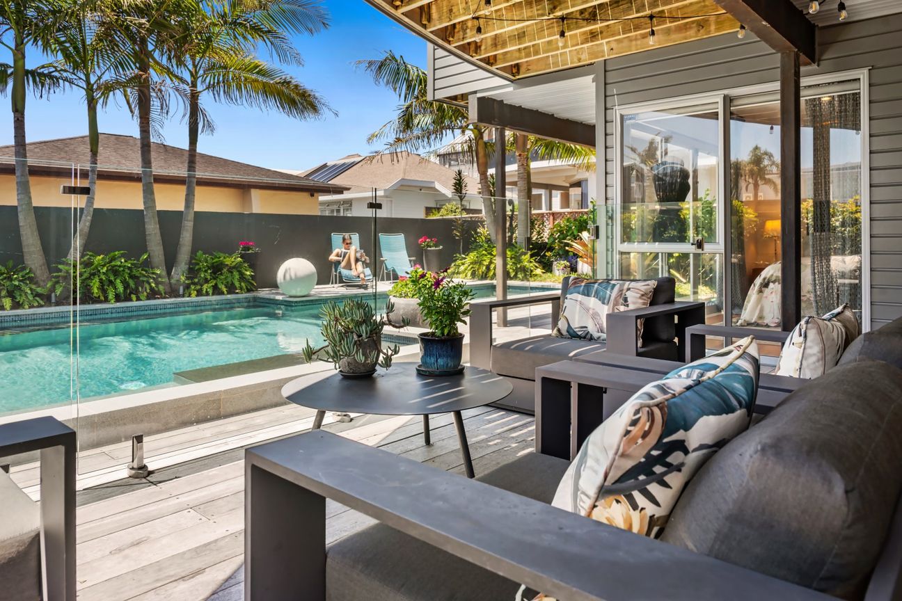 Where coastal luxury meets effortless living - Więcej