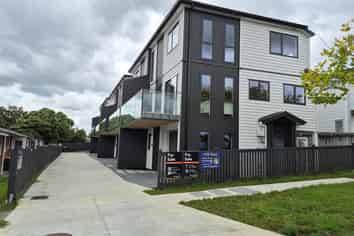  7 Woolfield Road, Papatoetoe