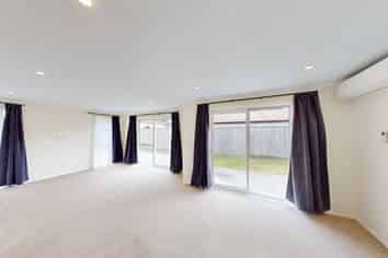 67a Botanical Road, Takaro