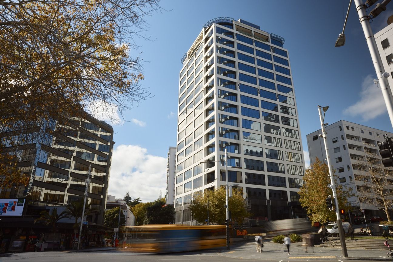 Turnkey plug-and-play office at Mosaic – další