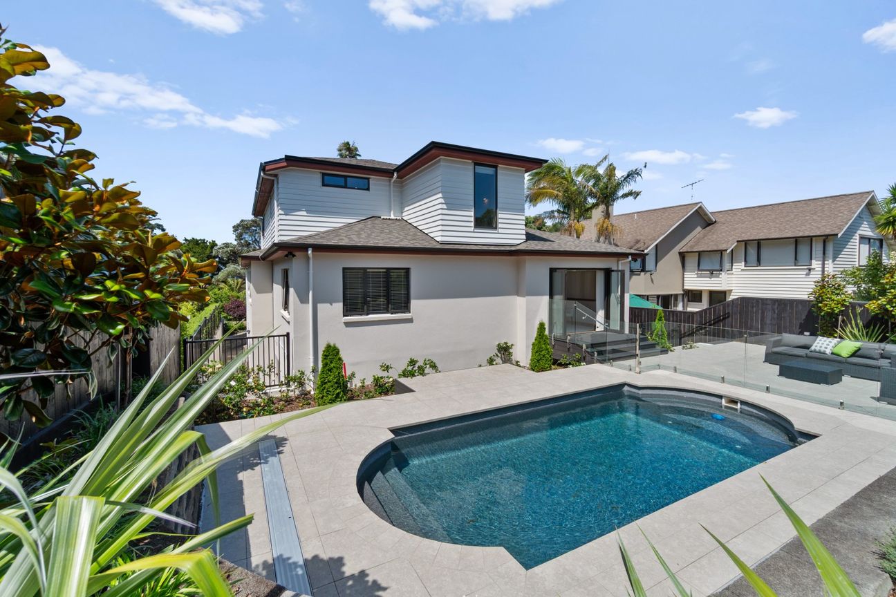 Concrete & weatherboard Hawaiian retreat - Widok 3