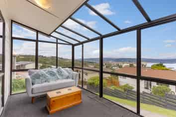 11 Sunhaven Drive, Newlands