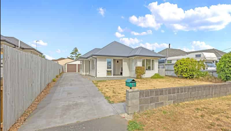 15 Cuffs Road, Wainoni