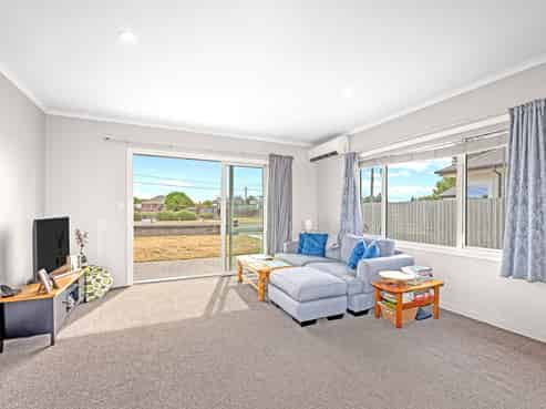 15 Cuffs Road, Wainoni